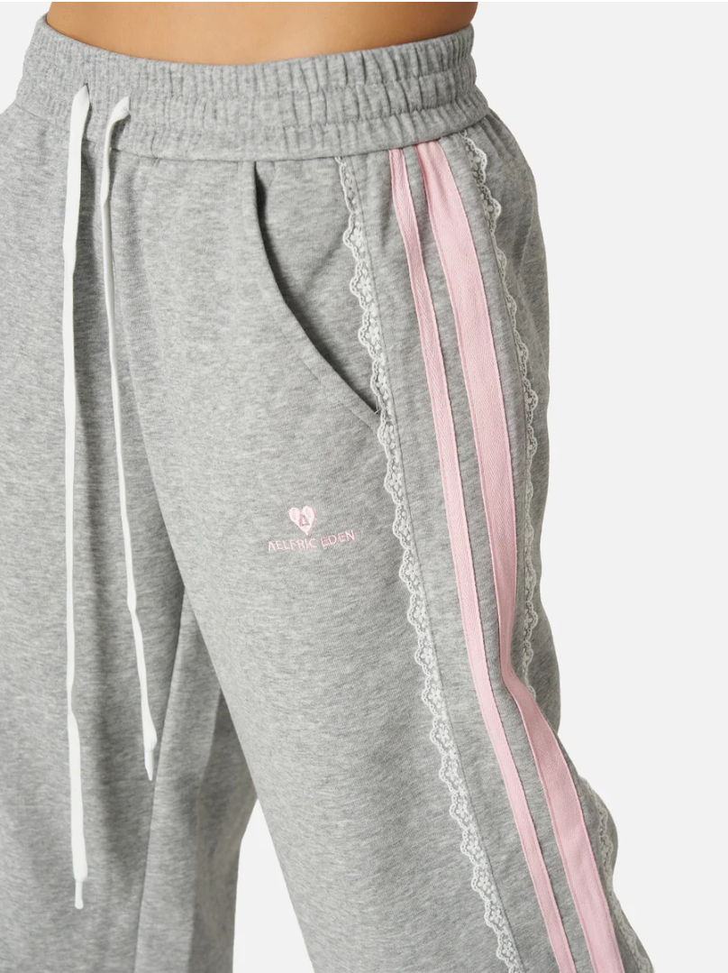 Bow Lace Sweatpants™