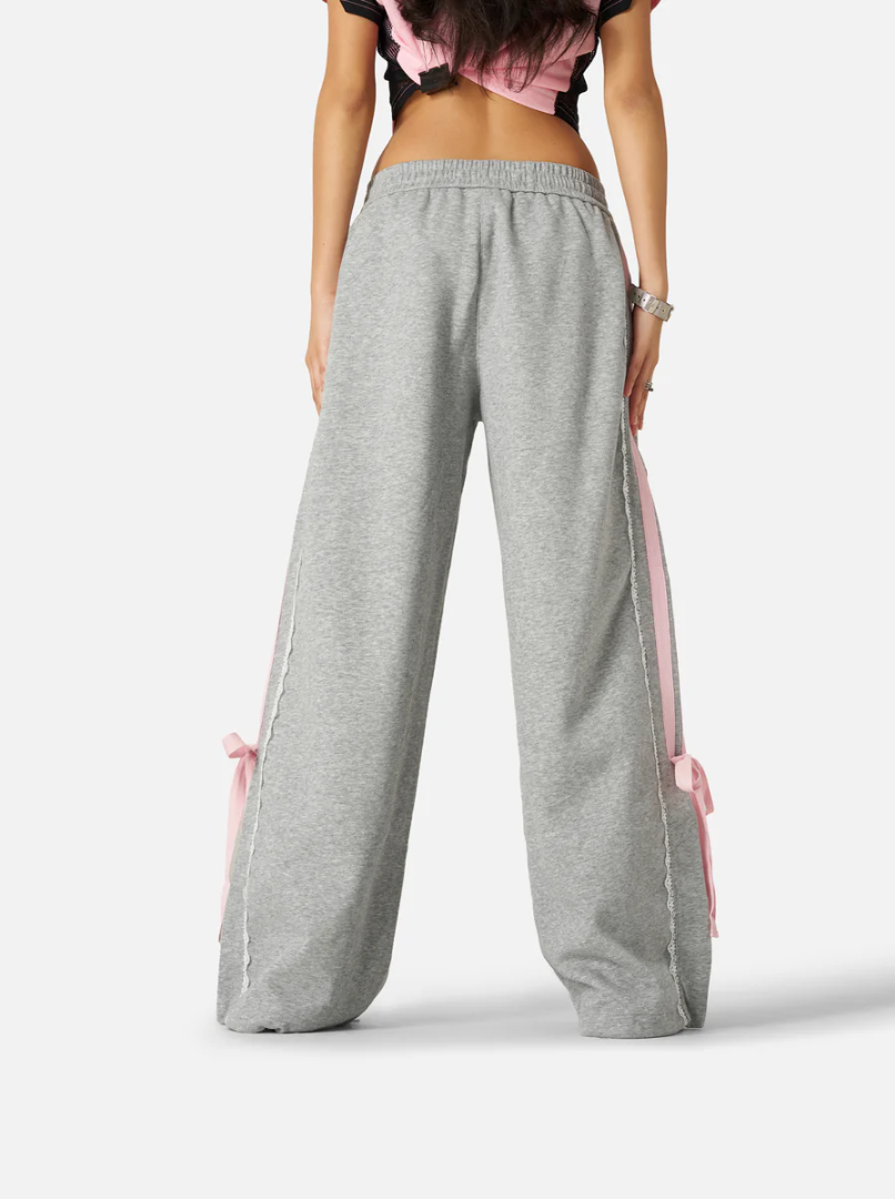 Bow Lace Sweatpants™