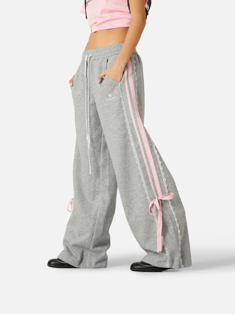 Bow Lace Sweatpants™